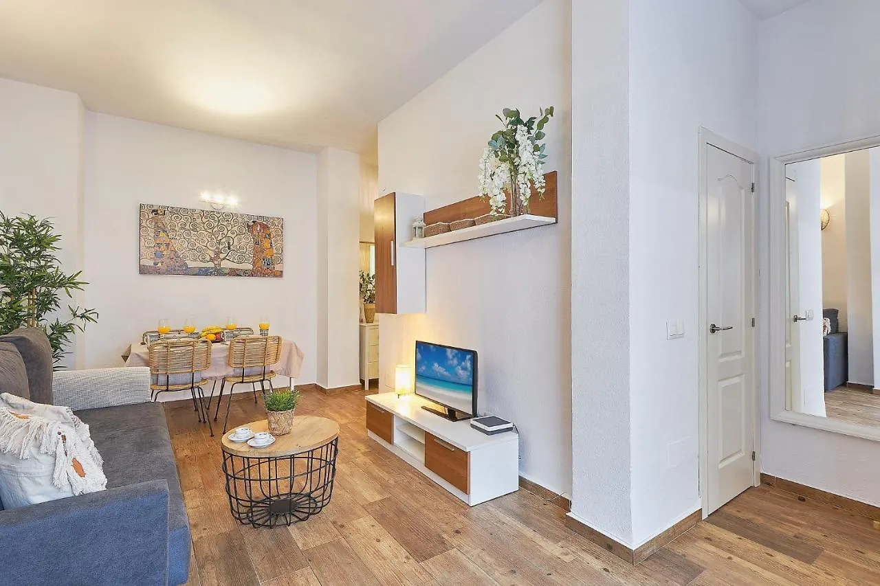Amazing Alamos Apartment Malaga