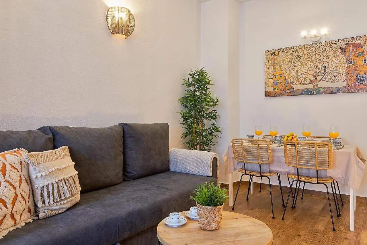 Amazing Alamos Apartment Malaga