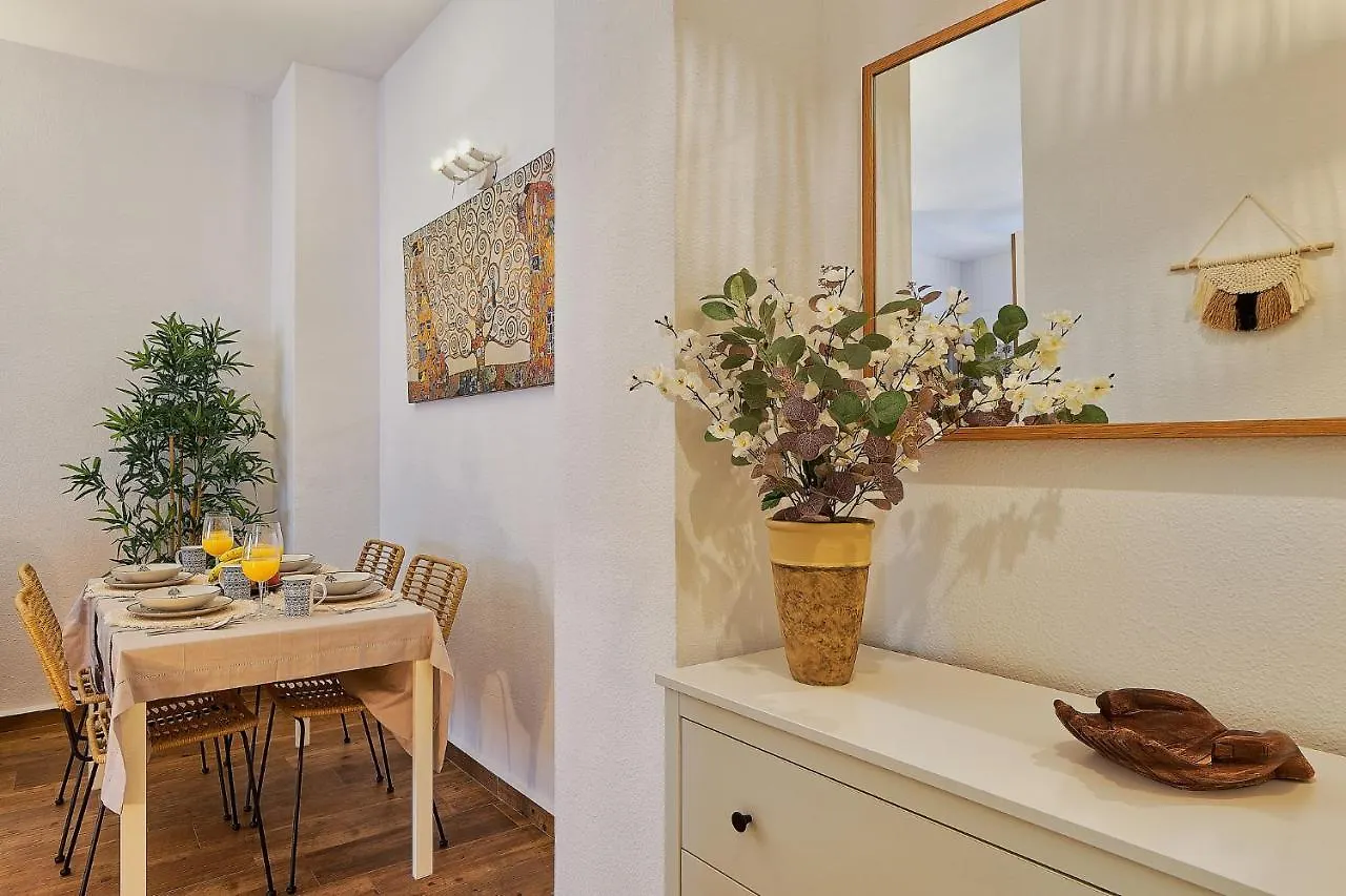 Amazing Alamos Apartment Malaga